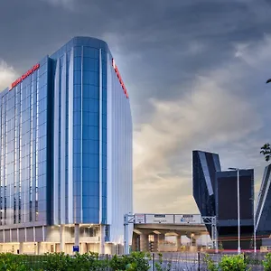 Hilton Garden London Heathrow Terminal 2 And 3 Отель